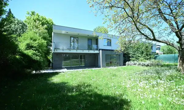 Albérlet, kiadó családi ház, Budapest, II. kerület 6 szoba 250 m² 1.70 M Ft/hó