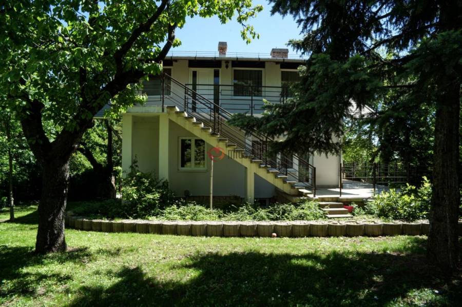 Albérlet, kiadó családi ház, Budapest, III. kerület