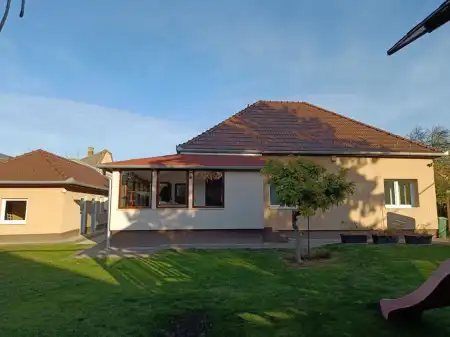 Albérlet, kiadó családi ház, Budapest, XVI. kerület