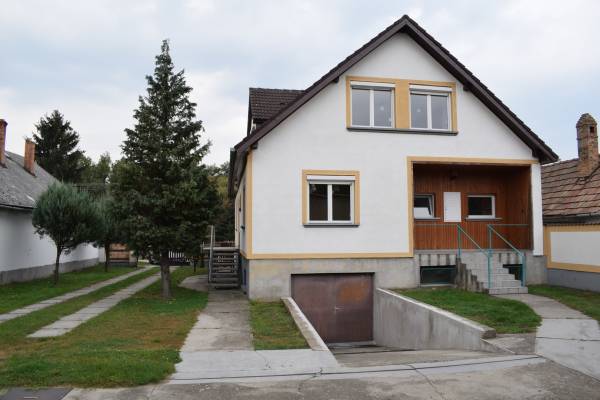 Albérlet, kiadó családi ház, Németkér