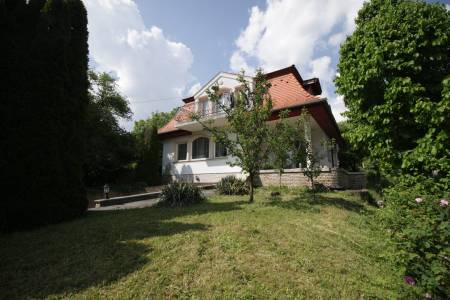 Albérlet, kiadó családi ház, Solymár