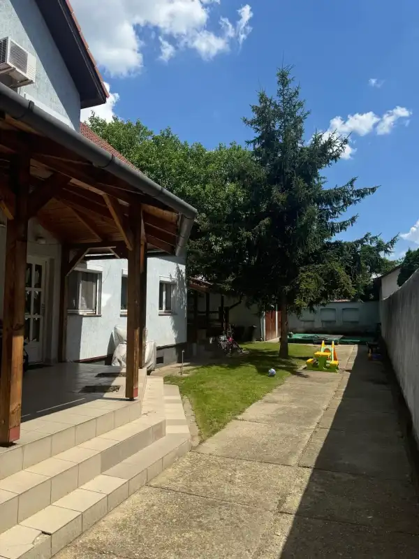 Albérlet, kiadó házrész, Budapest, XV. kerület 3 szoba 60 m² 260 E Ft/hó