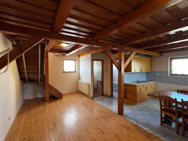 Albérlet, kiadó házrész, Zalaegerszeg 2+1 szoba 95 m² 150 E Ft/hó