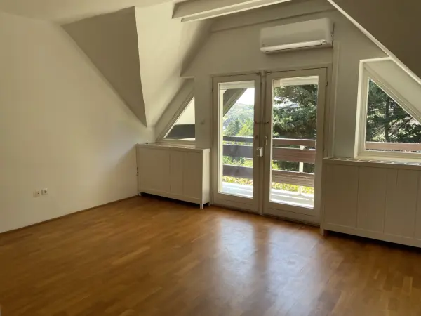 Albérlet, kiadó ikerház, Budapest, II. kerület 3 szoba 120 m² 500 E Ft/hó