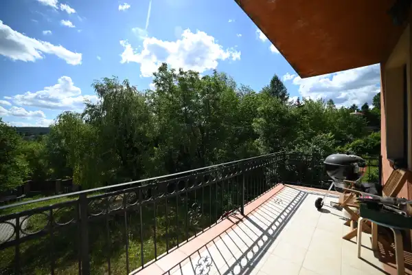 Albérlet, kiadó ikerház, Budapest, II. kerület 6 szoba 195 m² 908 E Ft/hó