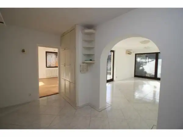 Albérlet, kiadó ikerház, Solymár 4 szoba 106 m² 350 E Ft/hó