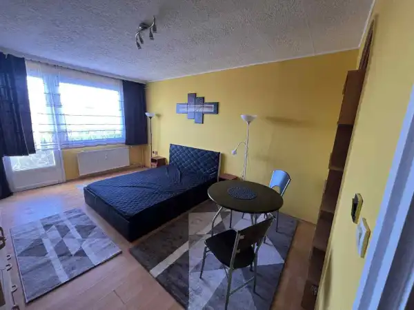 Albérlet, kiadó panellakás, Balassagyarmat 1 szoba 43 m² 140 E Ft/hó