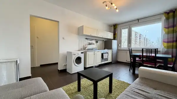 Albérlet, kiadó panellakás, Budapest, IV. kerület 2 szoba 35 m² 180 E Ft/hó