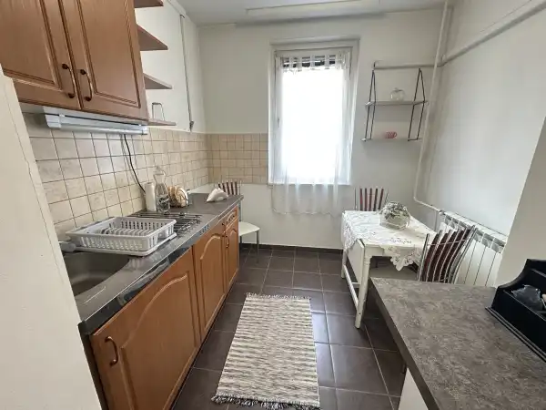 Albérlet, kiadó panellakás, Budapest, XXI. kerület 2 szoba 51 m² 220 E Ft/hó