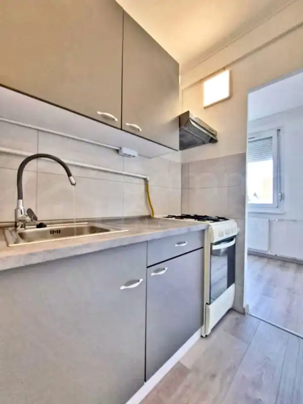 Albérlet, kiadó panellakás, Miskolc 1+1 szoba 35 m² 95 E Ft/hó