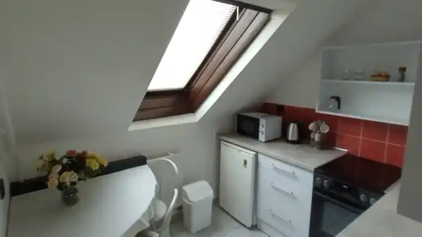 Albérlet, kiadó panellakás, Nyíregyháza 1 szoba 38 m² 120 E Ft/hó