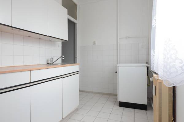 Albérlet, kiadó panellakás, Orosháza