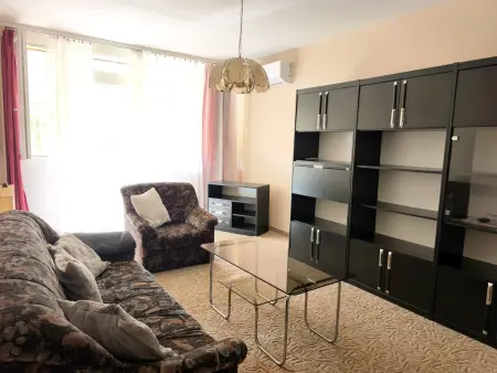 Albérlet, kiadó panellakás, Paks 2 szoba 51 m² 130 E Ft/hó
