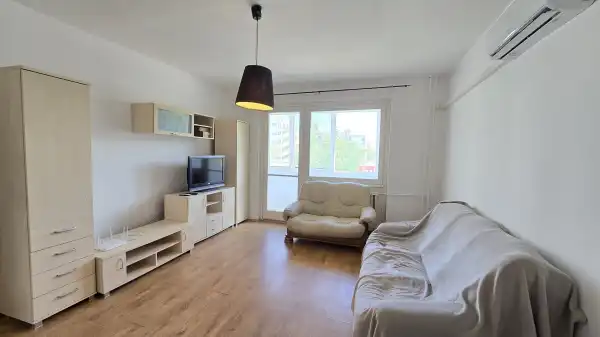 Albérlet, kiadó panellakás, Paks 2 szoba 54 m² 165 E Ft/hó
