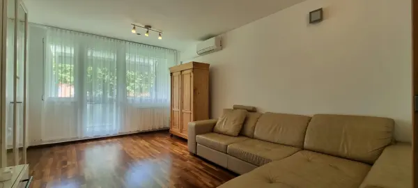 Albérlet, kiadó panellakás, Paks 2+2 szoba 70 m² 210 E Ft/hó