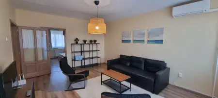 Albérlet, kiadó panellakás, Paks 2 szoba 57 m² 210 E Ft/hó