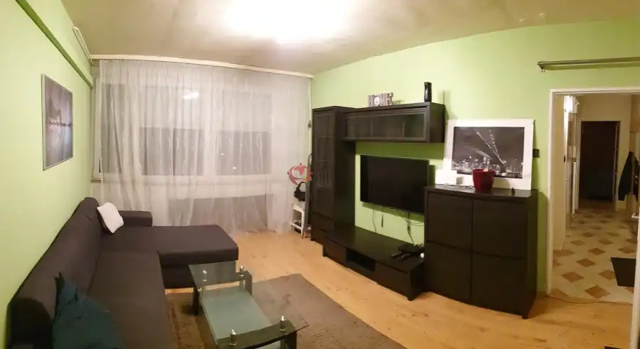 Albérlet, kiadó panellakás, Paks