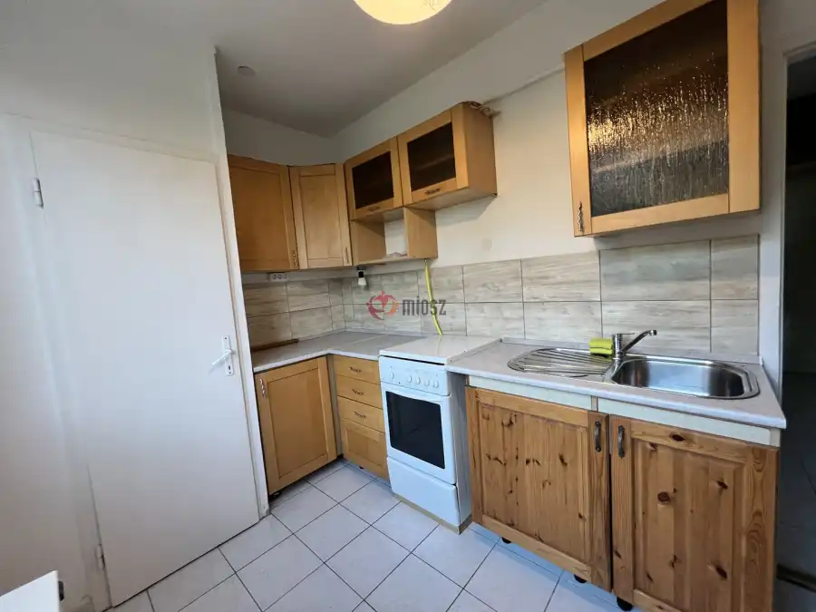 Albérlet, kiadó panellakás, Székesfehérvár