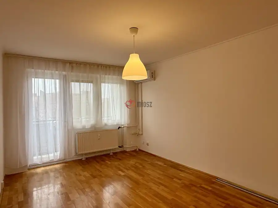 Albérlet, kiadó panellakás, Székesfehérvár