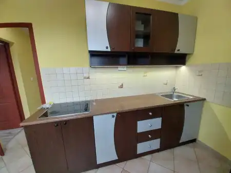 Albérlet, kiadó panellakás, Tatabánya