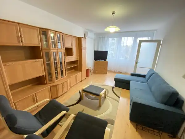 Albérlet, kiadó panellakás, Vác 1 szoba 43 m² 170 E Ft/hó