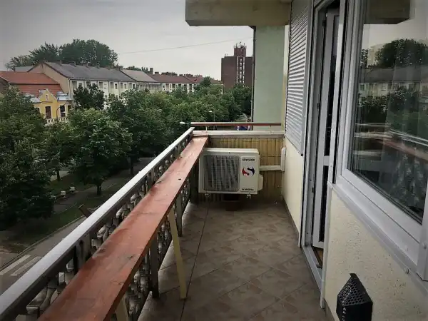 Albérlet, kiadó téglalakás, Békéscsaba 1+1 szoba 48 m² 100 E Ft/hó