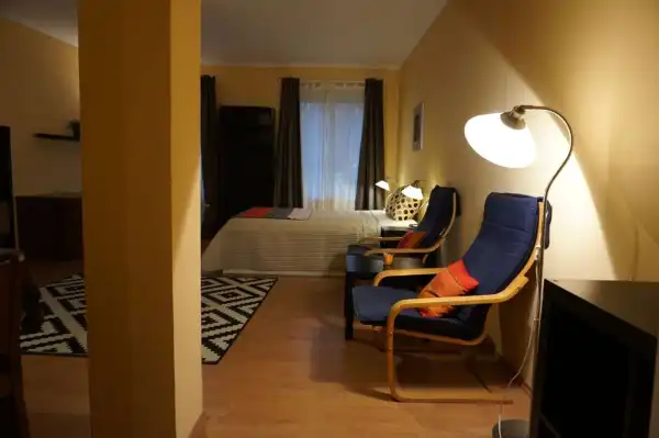 Albérlet, kiadó téglalakás, Békéscsaba 1 szoba 47 m² 130 E Ft/hó