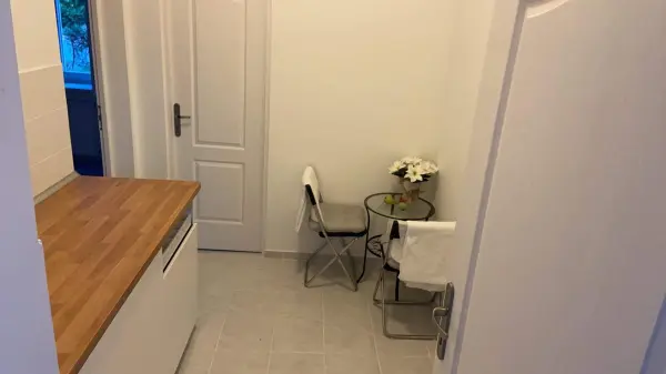 Albérlet, kiadó téglalakás, Budakeszi 2 szoba 63 m² 250 E Ft/hó