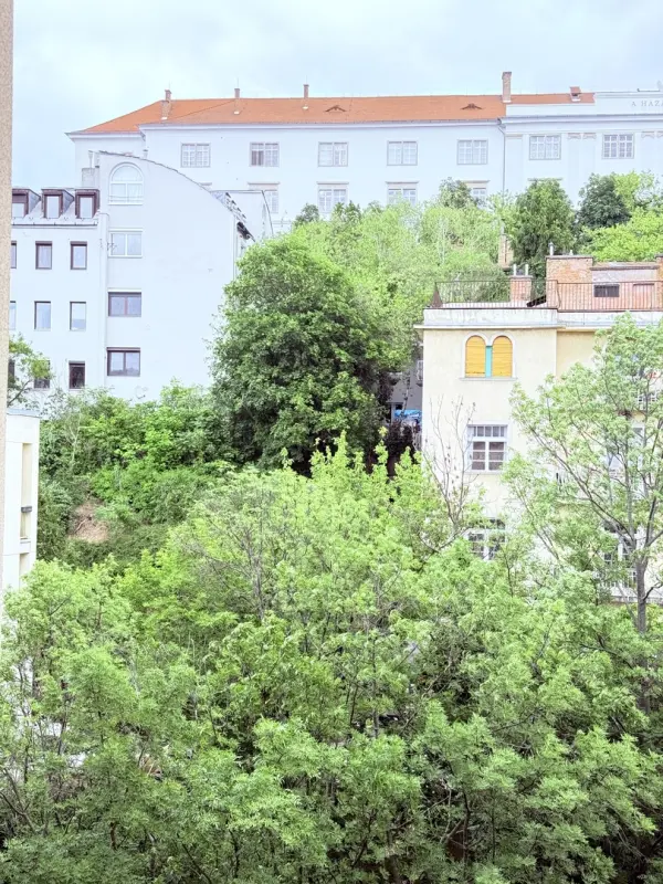 Albérlet, kiadó téglalakás, Budapest, I. kerület 1+1 szoba 34 m² 240 E Ft/hó