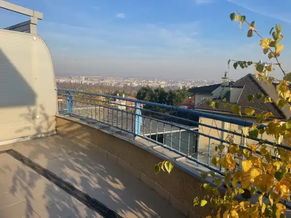 Albérlet, kiadó téglalakás, Budapest, II. kerület 4 szoba 160 m² 1.01 M Ft/hó