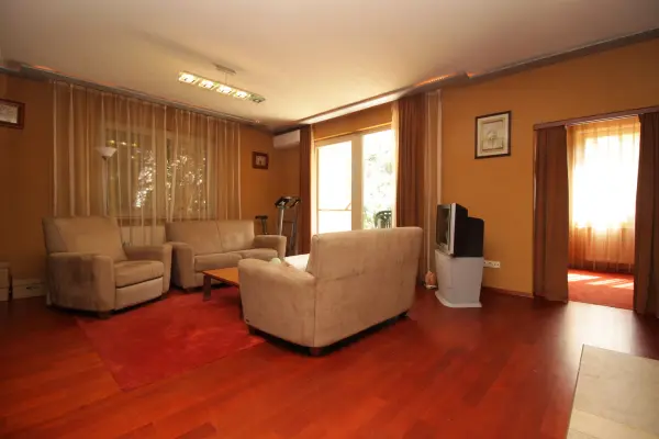 Albérlet, kiadó téglalakás, Budapest, II. kerület 2 szoba 55 m² 290 E Ft/hó
