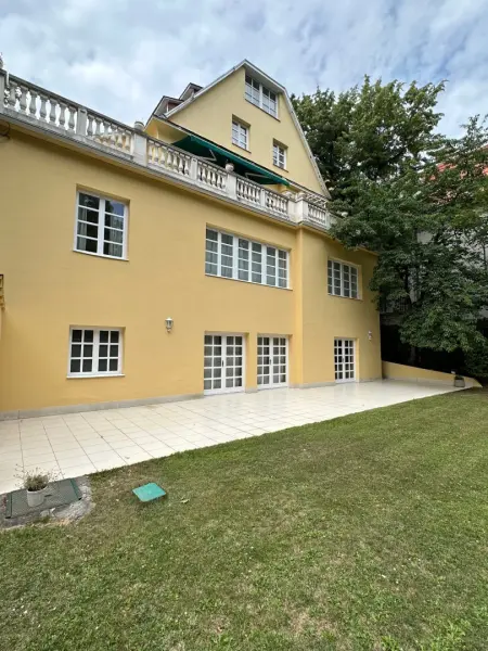 Albérlet, kiadó téglalakás, Budapest, II. kerület 4 szoba 160 m² 1.1 M Ft/hó