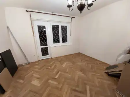 Albérlet, kiadó téglalakás, Budapest, II. kerület 2 szoba 54 m² 250 E Ft/hó