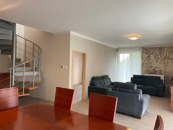 Albérlet, kiadó téglalakás, Budapest, III. kerület 4 szoba 136 m² 690 E Ft/hó