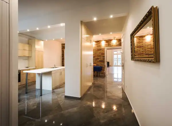 Albérlet, kiadó téglalakás, Budapest, IX. kerület 2+1 szoba 110 m² 400 E Ft/hó