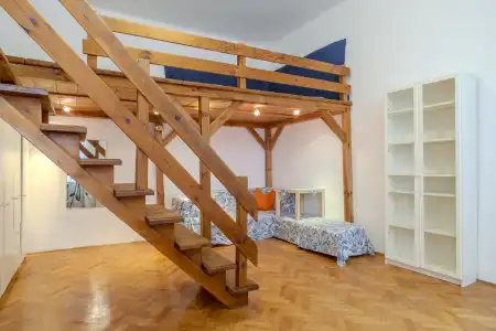 Albérlet, kiadó téglalakás, Budapest, IX. kerület 1 szoba 34 m² 210 E Ft/hó