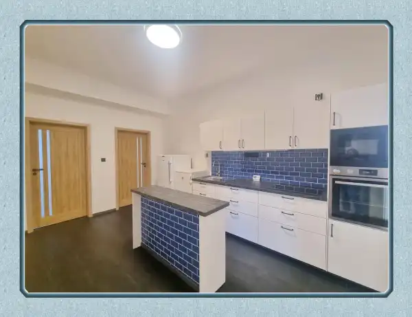 Albérlet, kiadó téglalakás, Budapest, IX. kerület 3 szoba 110 m² 600 E Ft/hó