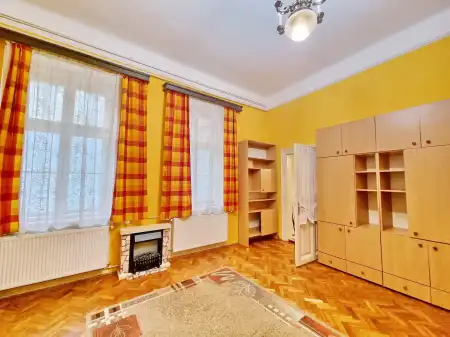 Albérlet, kiadó téglalakás, Budapest, IX. kerület 1+1 szoba 49 m² 220 E Ft/hó