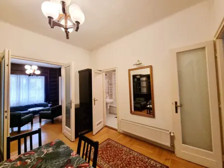 Albérlet, kiadó téglalakás, Budapest, IX. kerület 2+1 szoba 75 m² 250 E Ft/hó