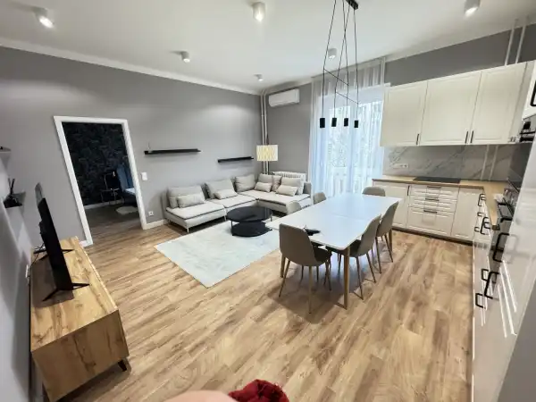 Albérlet, kiadó téglalakás, Budapest, V. kerület 2 szoba 60 m² 360 E Ft/hó