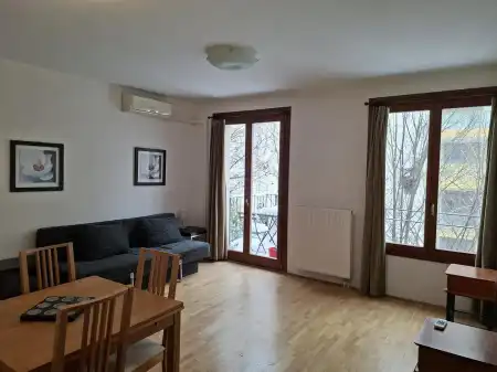 Albérlet, kiadó téglalakás, Budapest, VII. kerület 2 szoba 47 m² 350 E Ft/hó