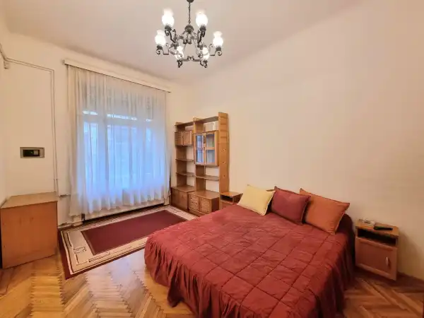 Albérlet, kiadó téglalakás, Budapest, XI. kerület 2 szoba 88 m² 250 E Ft/hó