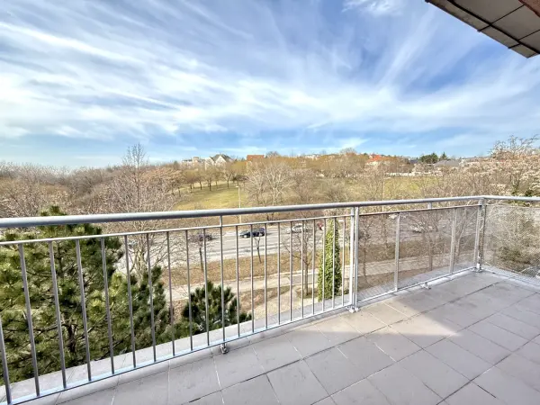 Albérlet, kiadó téglalakás, Budapest, XI. kerület 2 szoba 70 m² 330 E Ft/hó