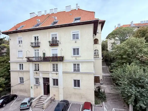 Albérlet, kiadó téglalakás, Budapest, XI. kerület 3 szoba 82 m² 250 E Ft/hó