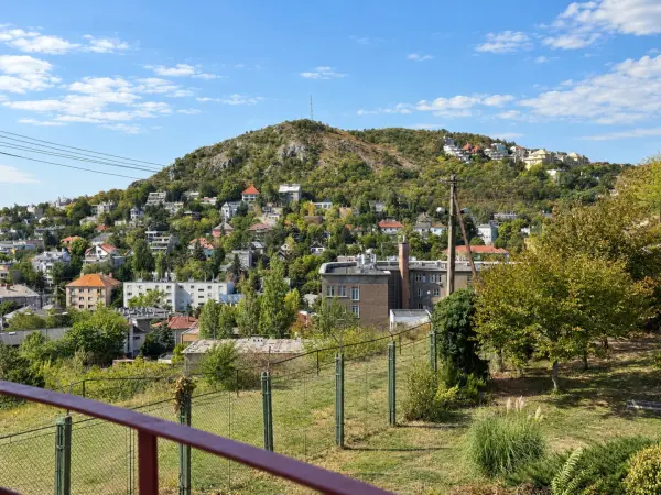 Albérlet, kiadó téglalakás, Budapest, XI. kerület 6 szoba 165 m² 878 E Ft/hó