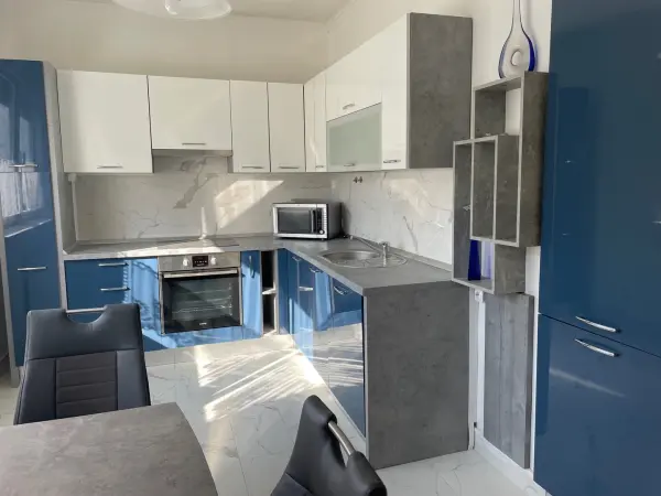 Albérlet, kiadó téglalakás, Budapest, XII. kerület 5 szoba 220 m² 743 E Ft/hó