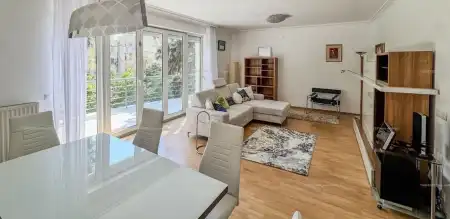 Albérlet, kiadó téglalakás, Budapest, XII. kerület 3 szoba 98 m² 437 E Ft/hó