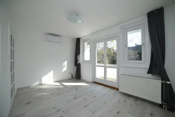 Albérlet, kiadó téglalakás, Budapest, XII. kerület 1+1 szoba 40 m² 250 E Ft/hó