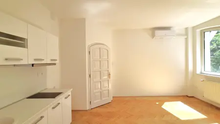 Albérlet, kiadó téglalakás, Budapest, XIV. kerület 2 szoba 54 m² 275 E Ft/hó