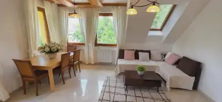 Albérlet, kiadó téglalakás, Budapest, XV. kerület 2 szoba 53 m² 180 E Ft/hó